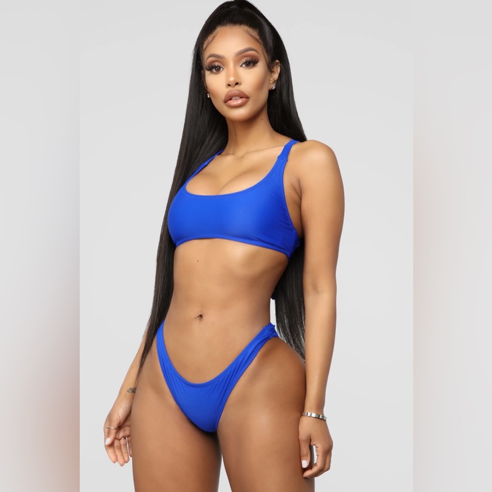Fashion Nova Vibrant Blue Bikini Set - Picture 4 of 6